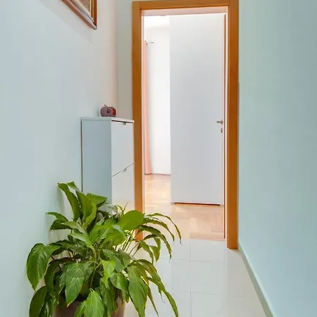 Vittoria Apartment Lovran