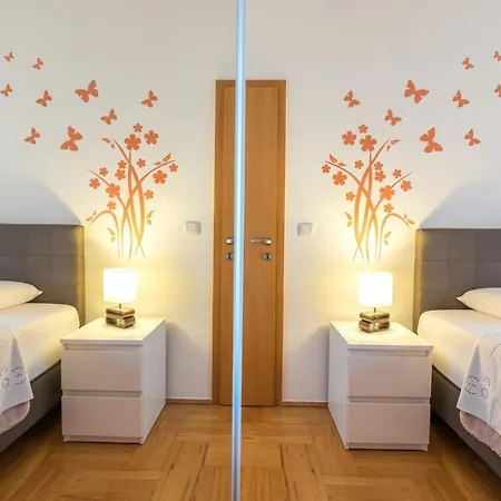 Apartment Vittoria *