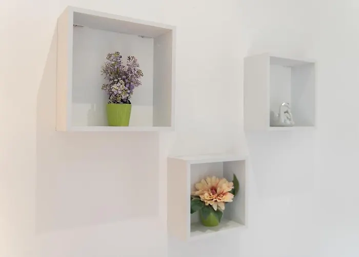 Vittoria Appartement *